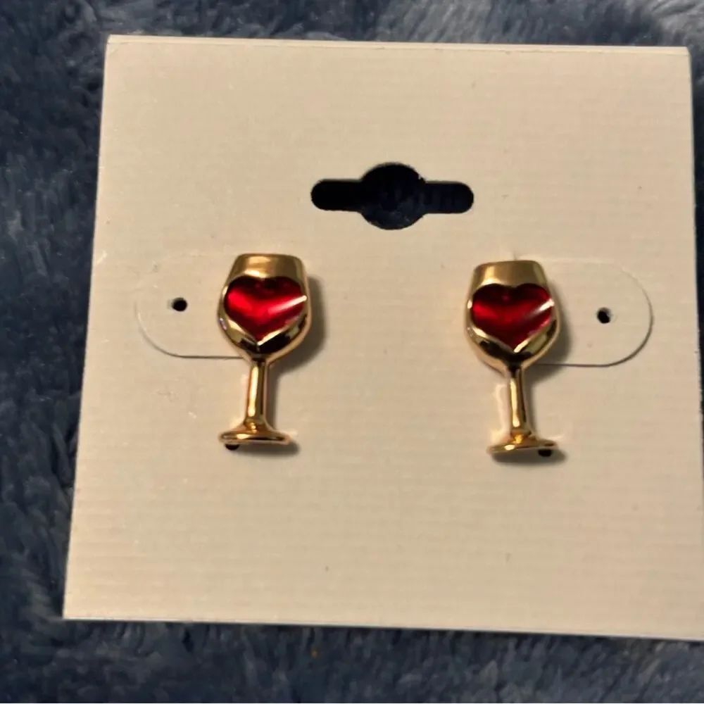 Gold and Red Wine Glass Earrings‎